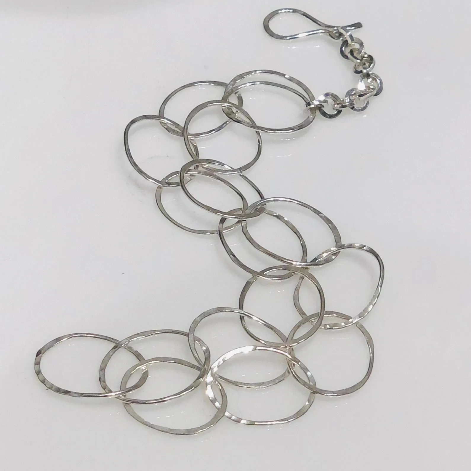 Hammered Double Ovals bracelet