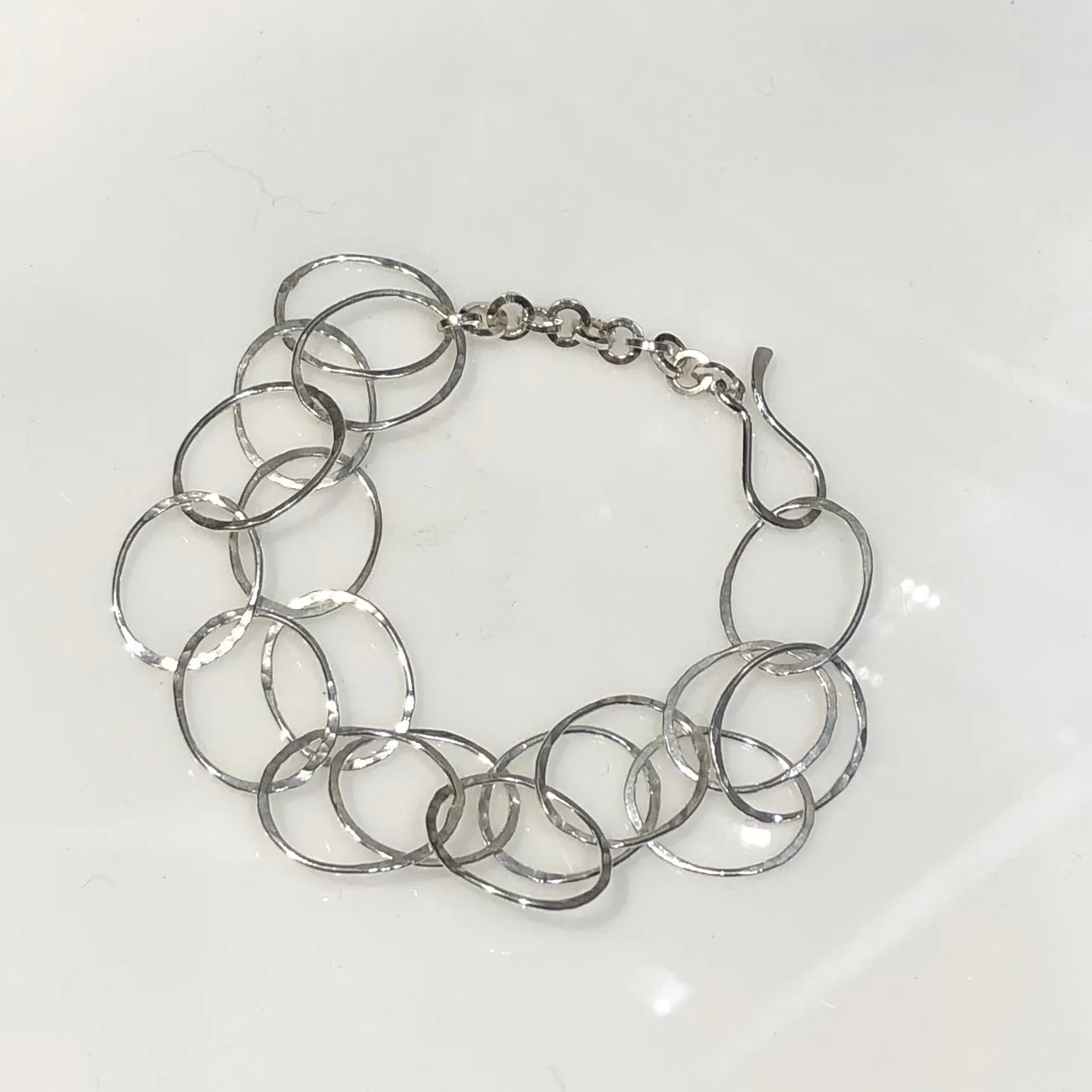 Hammered Double Ovals bracelet
